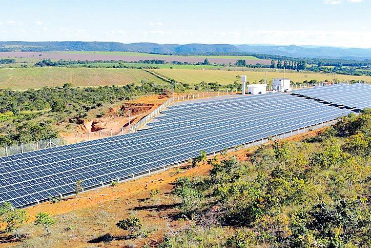 Novas usinas de energia solar em Goiás